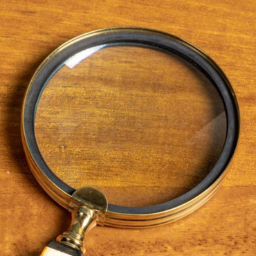 Loupe corne carrée 26x10cm