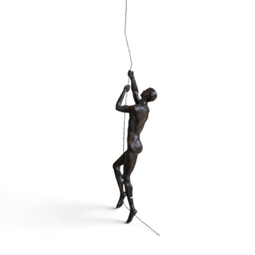 Déco suspension alpiniste résine 31x6x8cm