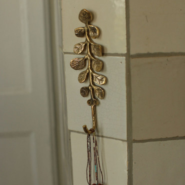 Crochet Botanique Doré Laiton Recyclé 20x7x4cm